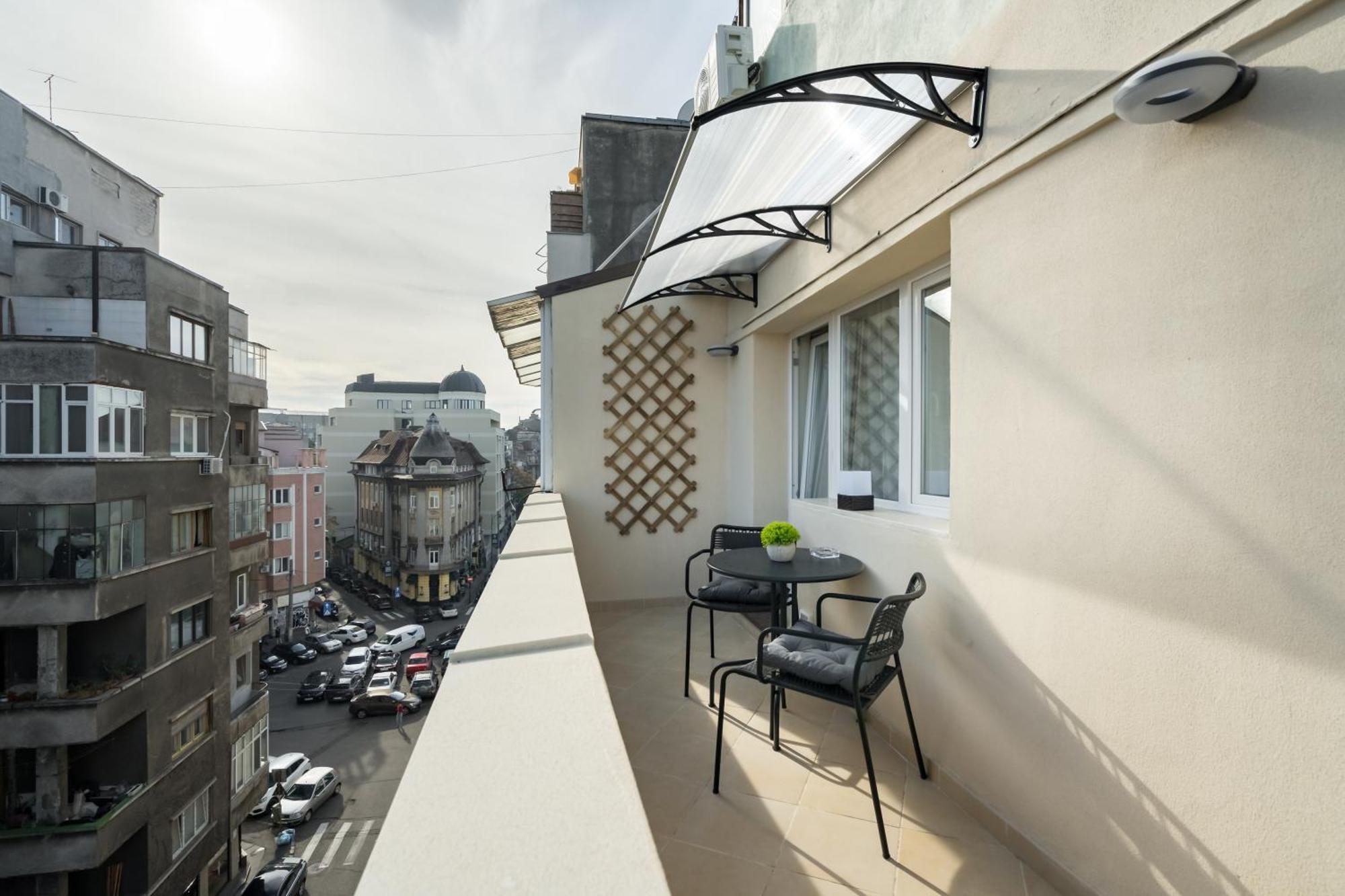 Urban Dream Studio With City Views & Comfort Bucureşti Ngoại thất bức ảnh